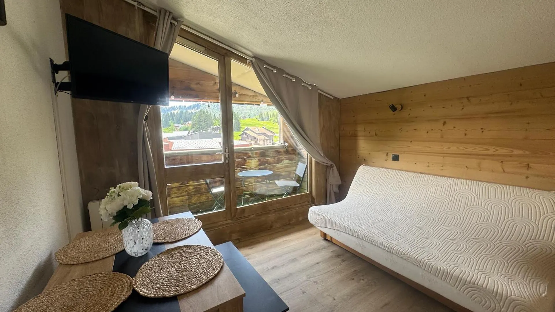 Appartement Au Pied Des Pistes Taninges